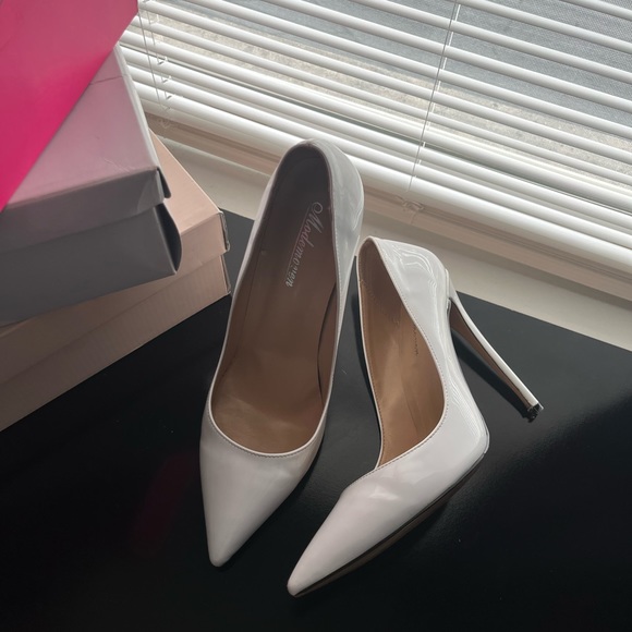 Cheap heels - Picture 2 of 2